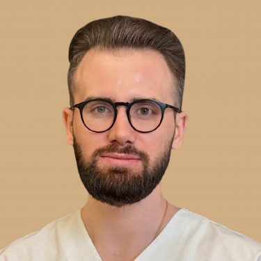 Артем Андрющенко